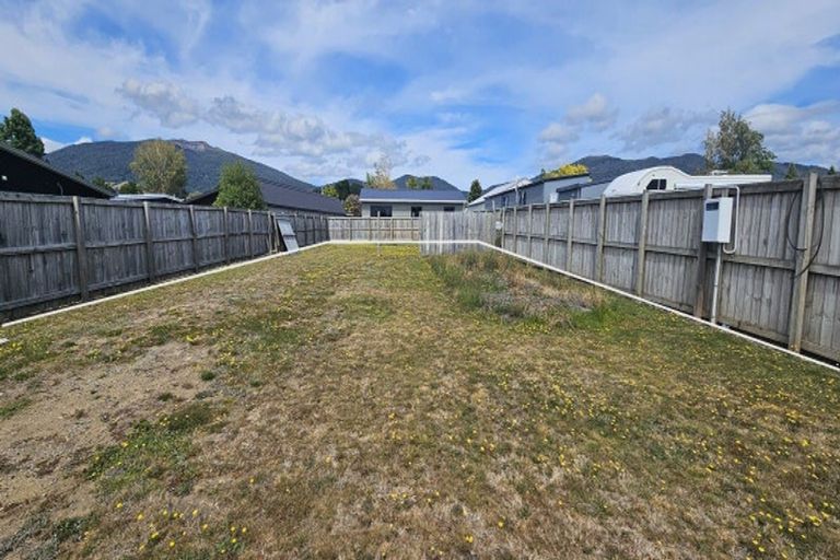 Photo of property in 41 Te Iwiheke Place, Turangi, 3334
