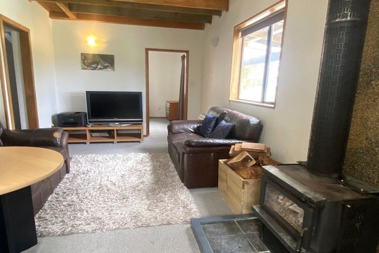 Photo of property in 61 Seddon Street, Kumara, 7832