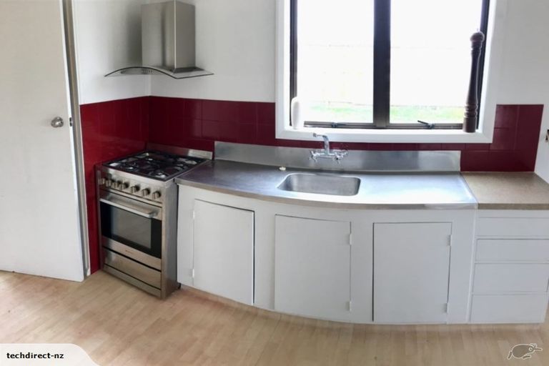 Photo of property in 28 Rangatira Drive, Mangakino, 3421