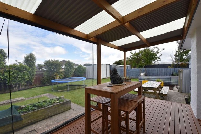 Photo of property in 9 Manapouri Street, Strathern, Invercargill, 9812