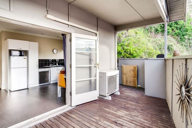Photo of property in 126a Shakespeare Road, Bluff Hill, Napier, 4110