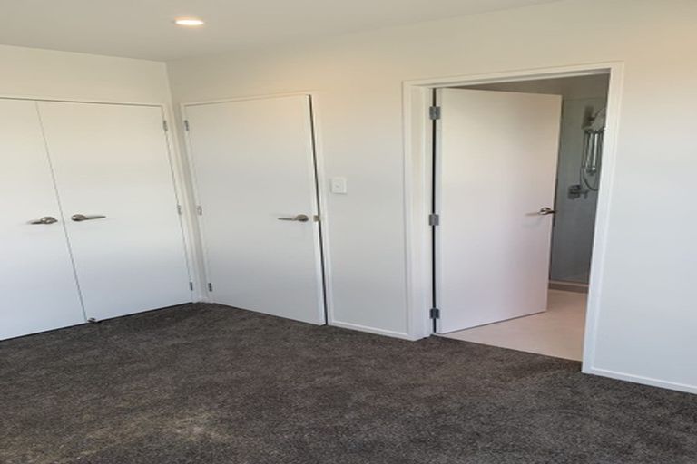 Photo of property in 69b Astley Avenue, New Lynn, Auckland, 0600