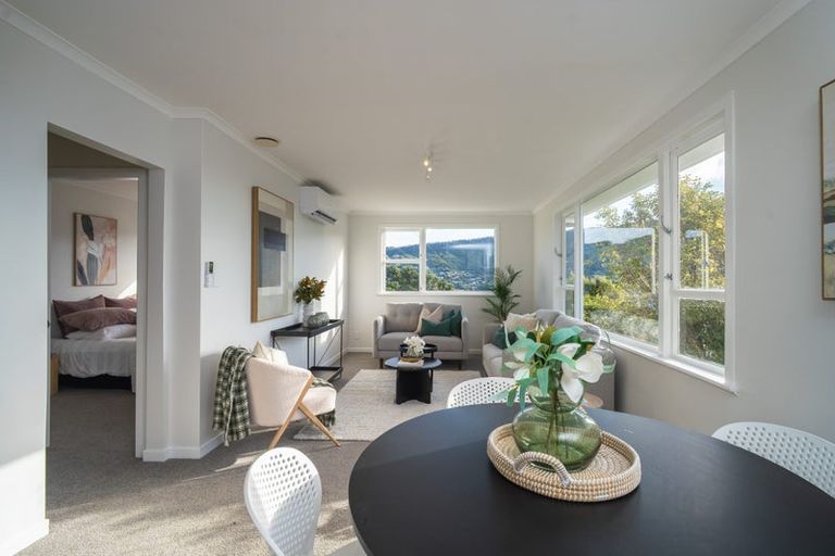 Photo of property in 4 Mayfair Place, Tawa, Wellington, 5028