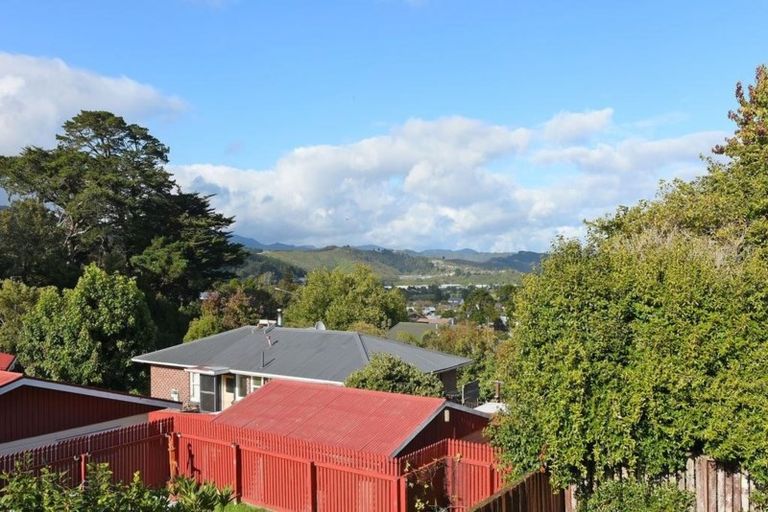 Photo of property in 8 Dawn Grove, Brown Owl, Upper Hutt, 5018