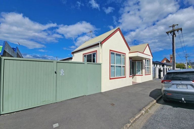 Photo of property in 1 Church Street, Mosgiel, 9024