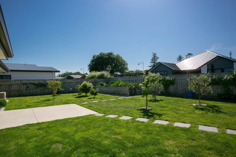 Photo of property in 10 Plescher Crescent, Leamington, Cambridge, 3432