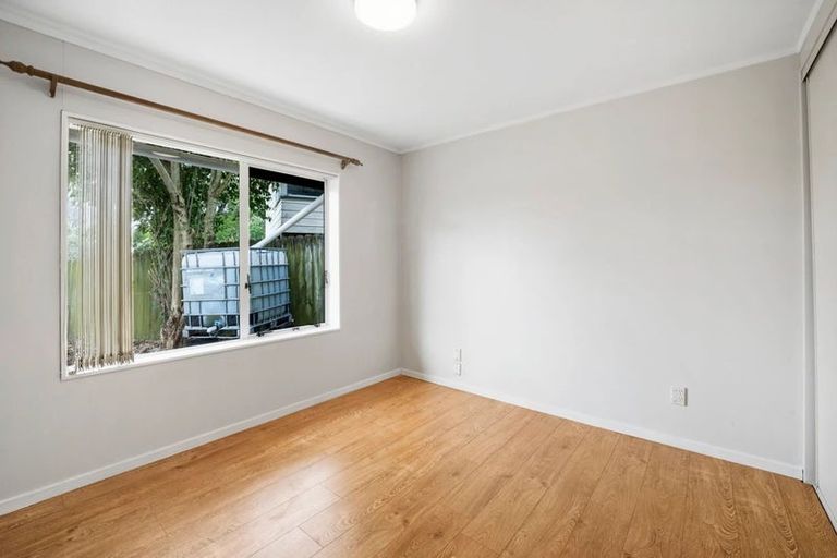 Photo of property in 1 Skelton Avenue, Randwick Park, Auckland, 2105