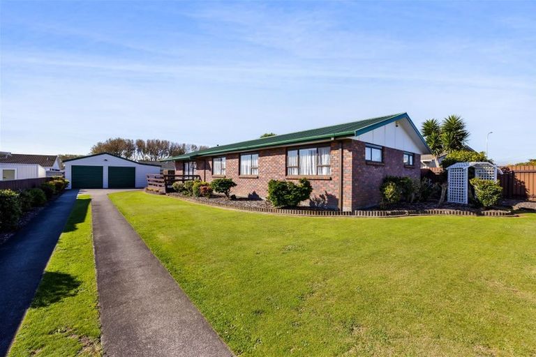 Photo of property in 18 Rimu Street, Hawera, 4610