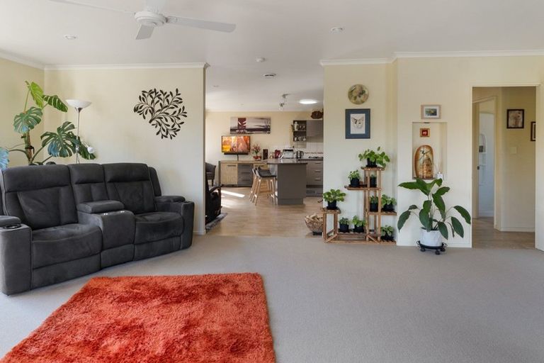 Photo of property in 24 Hollybush Drive, Brightwater, 7022