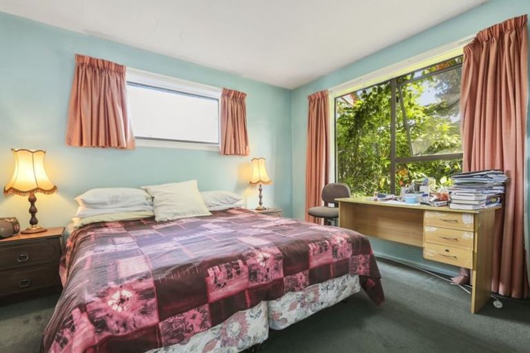 Photo of property in 40 Springbank Street, Bryndwr, Christchurch, 8053