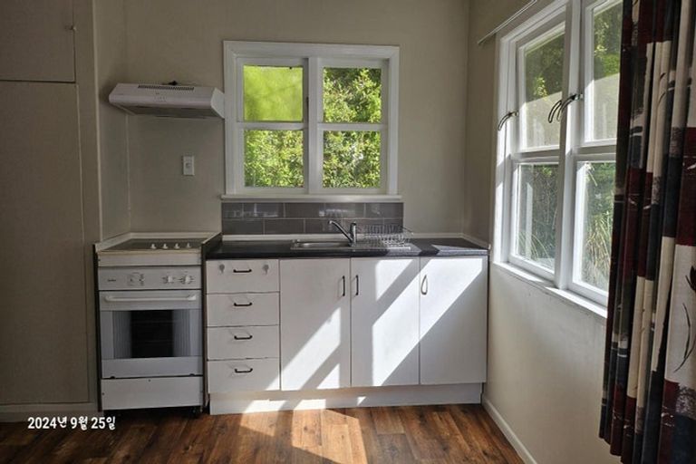 Photo of property in 2/78 Middleton Road, Churton Park, Wellington, 6037