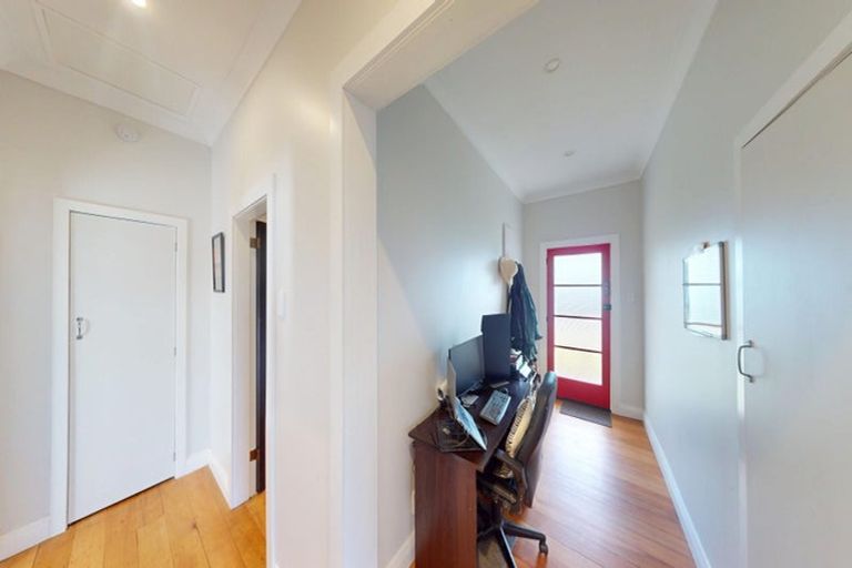 Photo of property in 3 Roberts Avenue, Aramoho, Whanganui, 4500