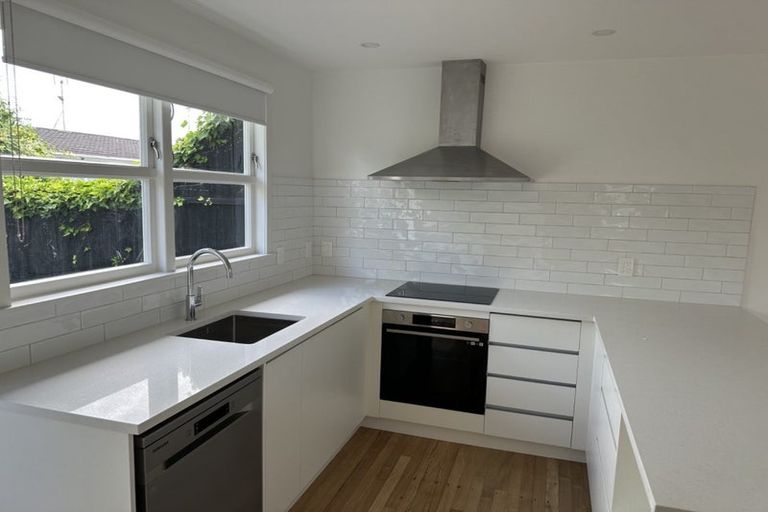 Photo of property in 4/106 Nile Road, Milford, Auckland, 0620