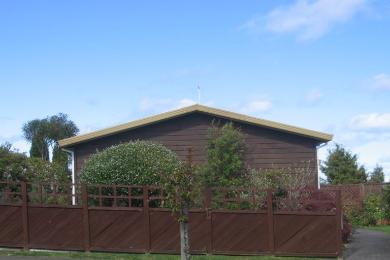 Photo of property in 9 Hammersmith Street, Richmond Heights, Taupo, 3330