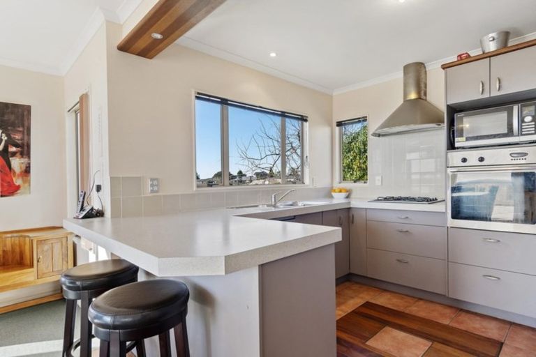 Photo of property in 34 La Cumbre Close, Bethlehem, Tauranga, 3110