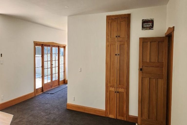 Photo of property in 223 Eastern Terrace, Beckenham, Christchurch, 8023