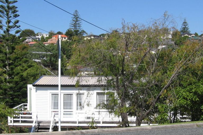 Photo of property in 26 Matipo Road, Mairangi Bay, Auckland, 0630