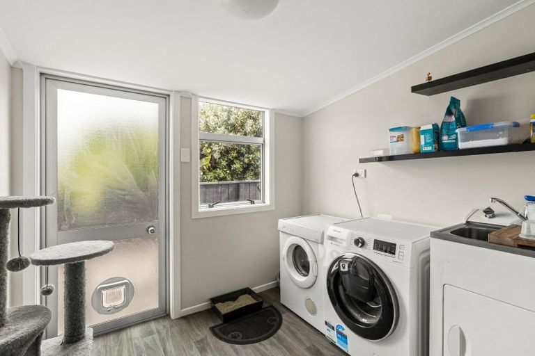 Photo of property in 67a Queen Street, Waitara, 4320