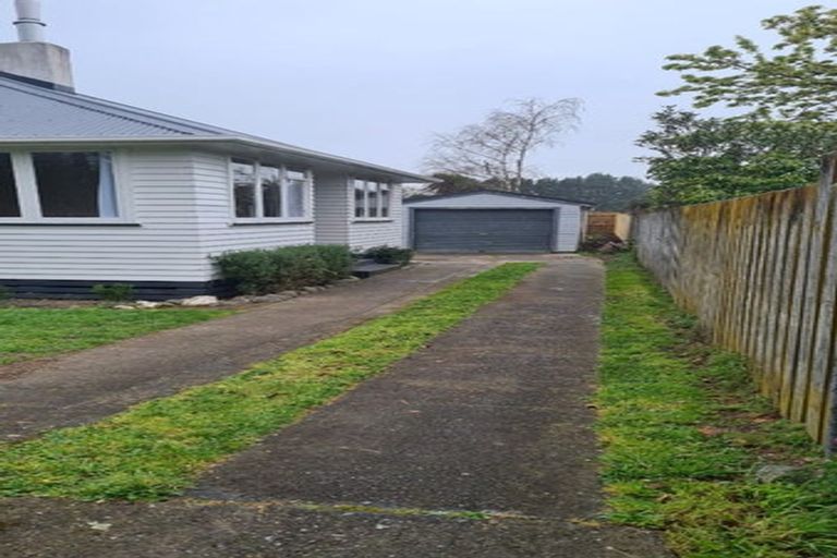 Photo of property in 163 East Street, Greytown, 5712