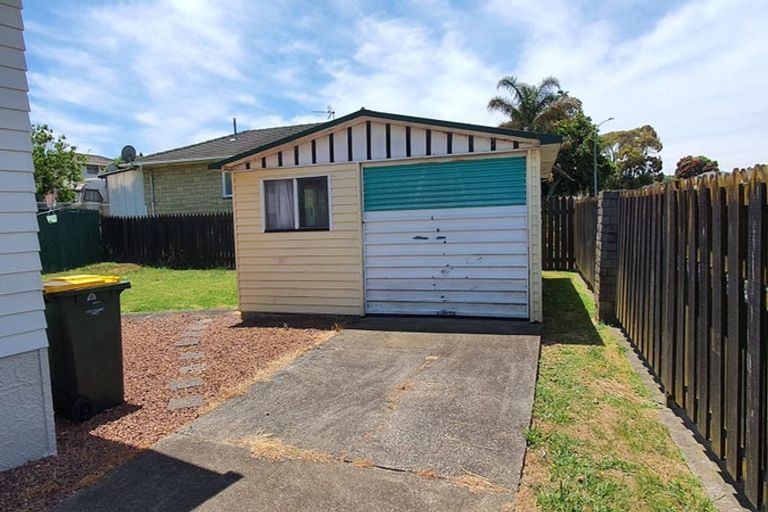 Photo of property in 34 Ashgrove Road, Mangere, Auckland, 2022