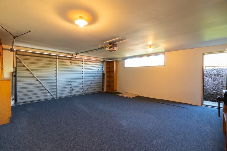 Photo of property in 178 Hawthornden Road, Avonhead, Christchurch, 8042