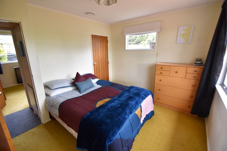 Photo of property in 19 Teal Crescent, Omarama, 9412