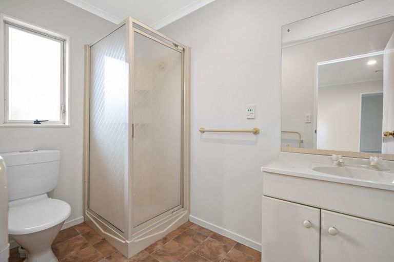 Photo of property in 38 Bouverie Crescent, Flagstaff, Hamilton, 3210