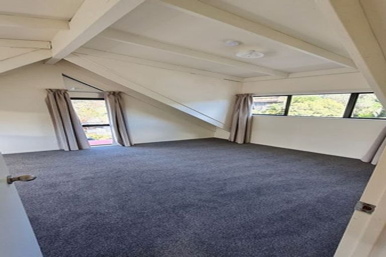 Photo of property in 1/73 Milton Road, Bluff Hill, Napier, 4110