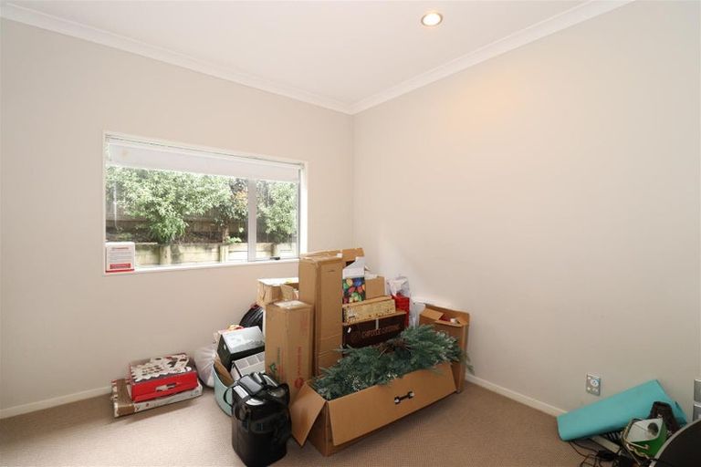Photo of property in 4 Beatrice Place, Flat Bush, Auckland, 2016