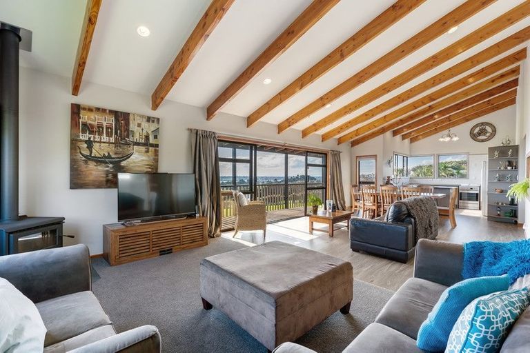 Photo of property in 159 Glenbrook Beach Road, Glenbrook, Waiuku, 2681
