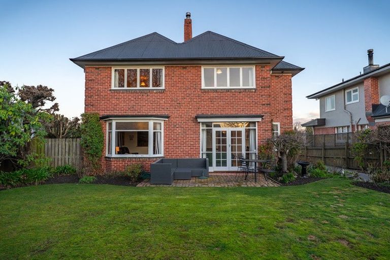 Photo of property in 46 Trafalgar Street, Maori Hill, Timaru, 7910