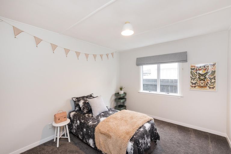 Photo of property in 18 Mcgregor Street, Milson, Palmerston North, 4414