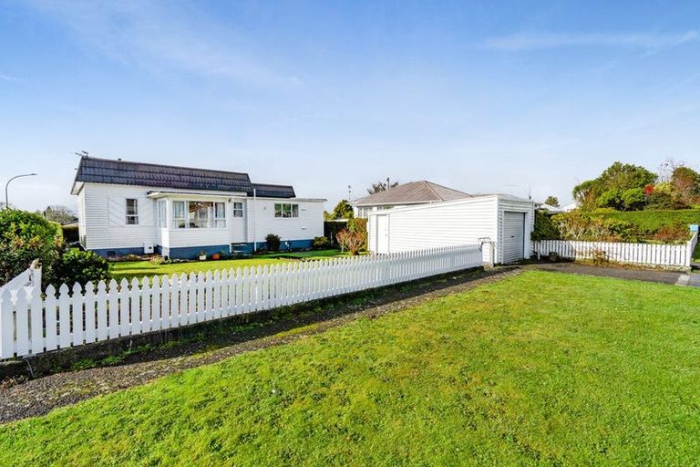 Photo of property in 16 Achilles Street, Stratford, 4332