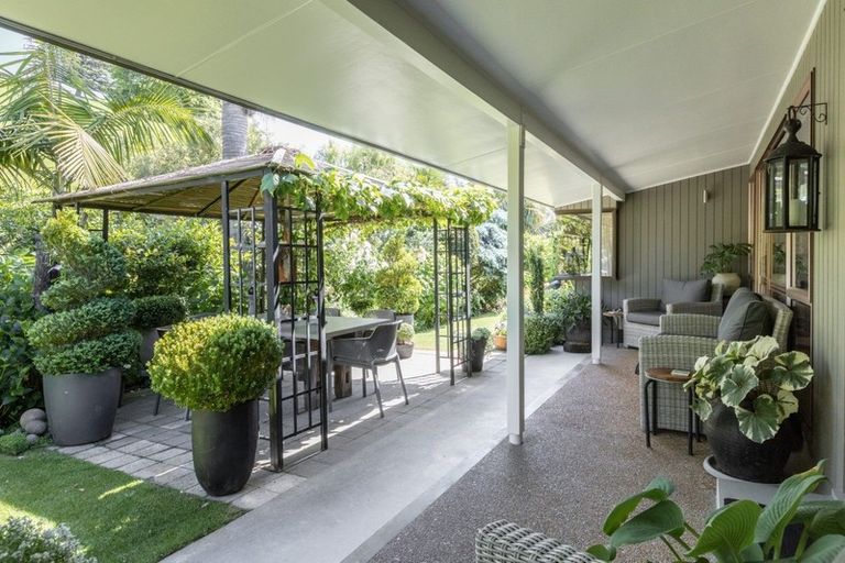 Photo of property in 72 Puketapu Road, Taradale, Napier, 4112