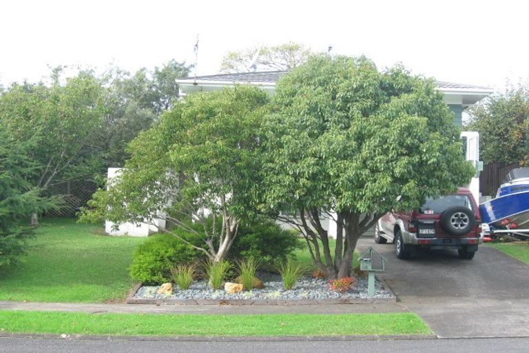 Photo of property in 4 Janet Street, Sunnyhills, Auckland, 2010