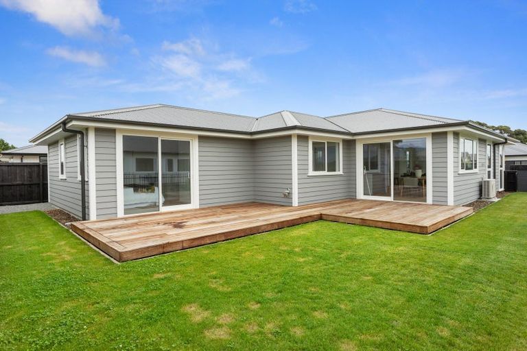 Photo of property in 10 Matai Springs Drive, Halswell, Christchurch, 8025