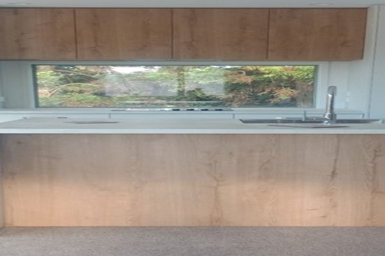 Photo of property in 137/2b Seaview Road, Westown, New Plymouth, 4310