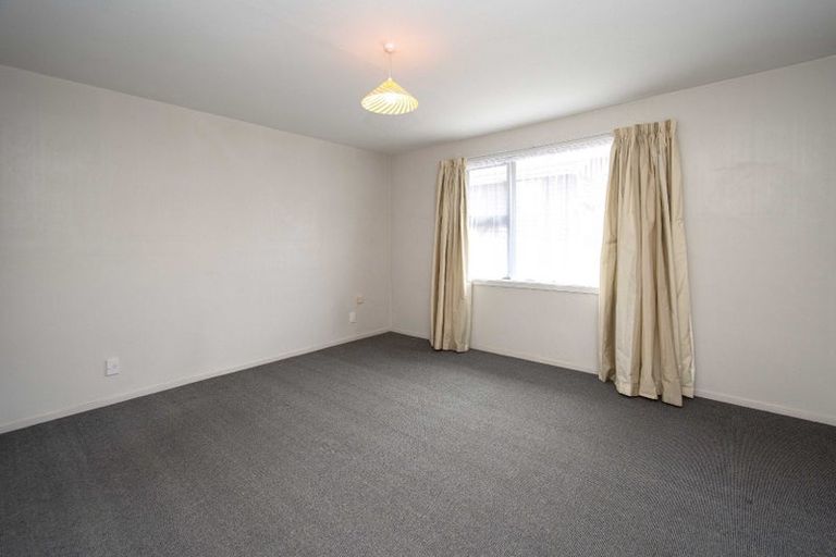 Photo of property in 1/363 Withells Road, Avonhead, Christchurch, 8042