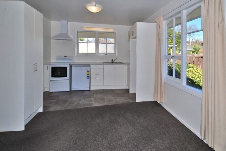 Photo of property in 128 Studholme Street, Somerfield, Christchurch, 8024
