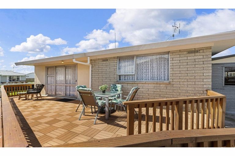 Photo of property in 8a Bradley Place, Nawton, Hamilton, 3200