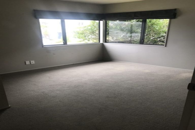 Photo of property in 72a Sheridan Terrace, Johnsonville, Wellington, 6037