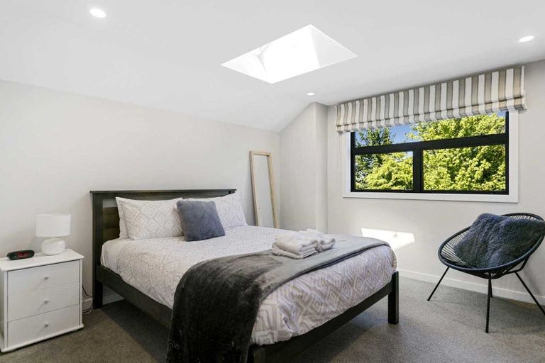 Photo of property in 67 Lomond Grove, Acacia Bay, Taupo, 3385