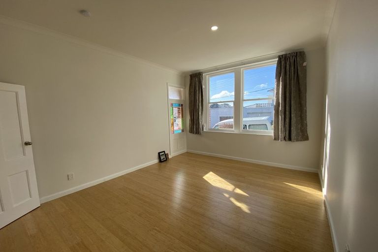 Photo of property in 33 Stoke Street, Newtown, Wellington, 6021