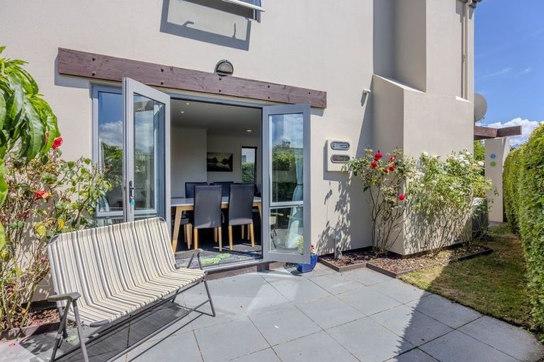 Photo of property in 9 Meadowbrook Place, Wanaka, 9305