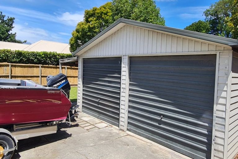 Photo of property in 63 Yaldhurst Road, Sockburn, Christchurch, 8042