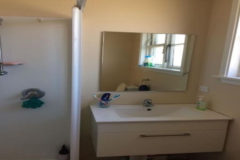 Photo of property in 36 Suva Street, Upper Riccarton, Christchurch, 8041