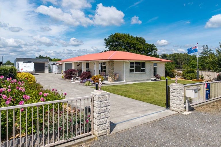 Photo of property in 69 Sowry Road, Woodville, 4920