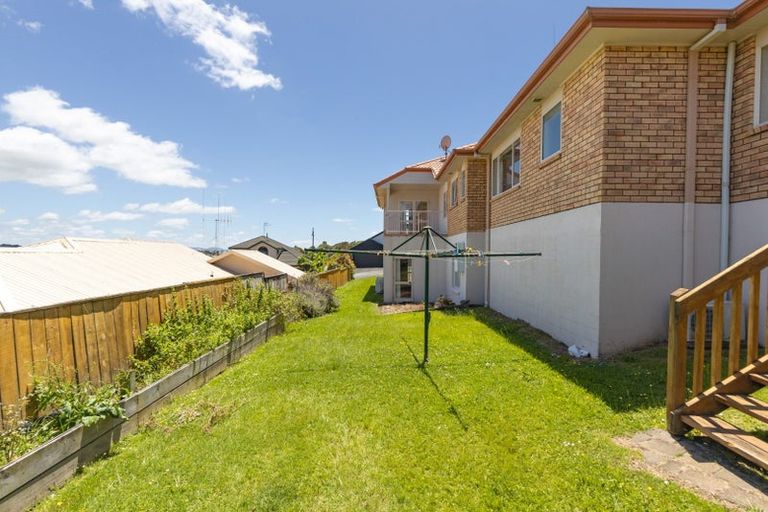 Photo of property in 3 Tironui Terrace, Western Heights, Hamilton, 3200