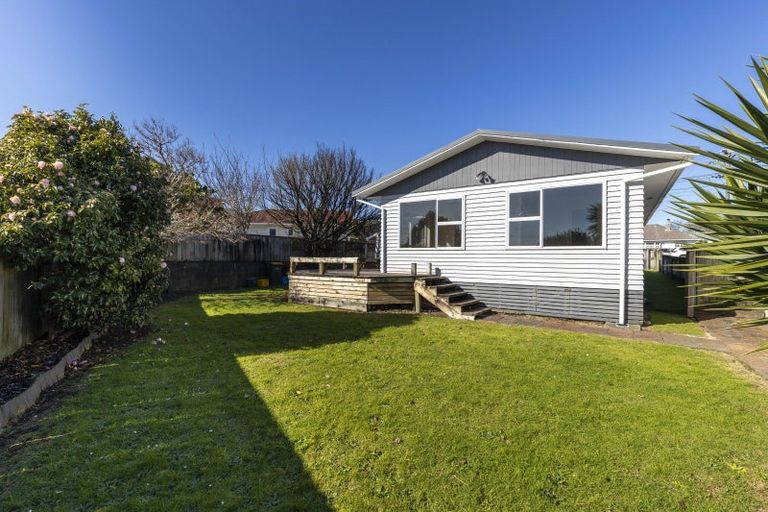Photo of property in 264 Frankley Road, Ferndale, New Plymouth, 4310
