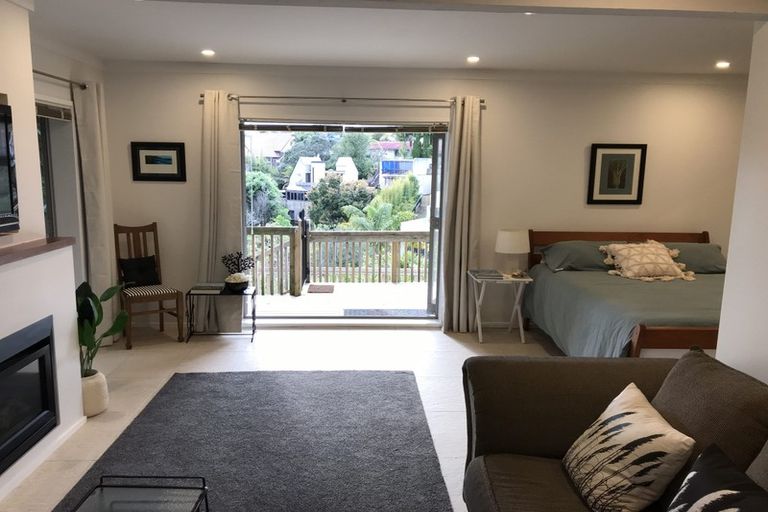 Photo of property in 44 Colmar Road, Mellons Bay, Auckland, 2014